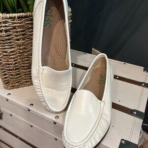 SAS‎ Simplify - Everyday Loafer Women’s White size 9M